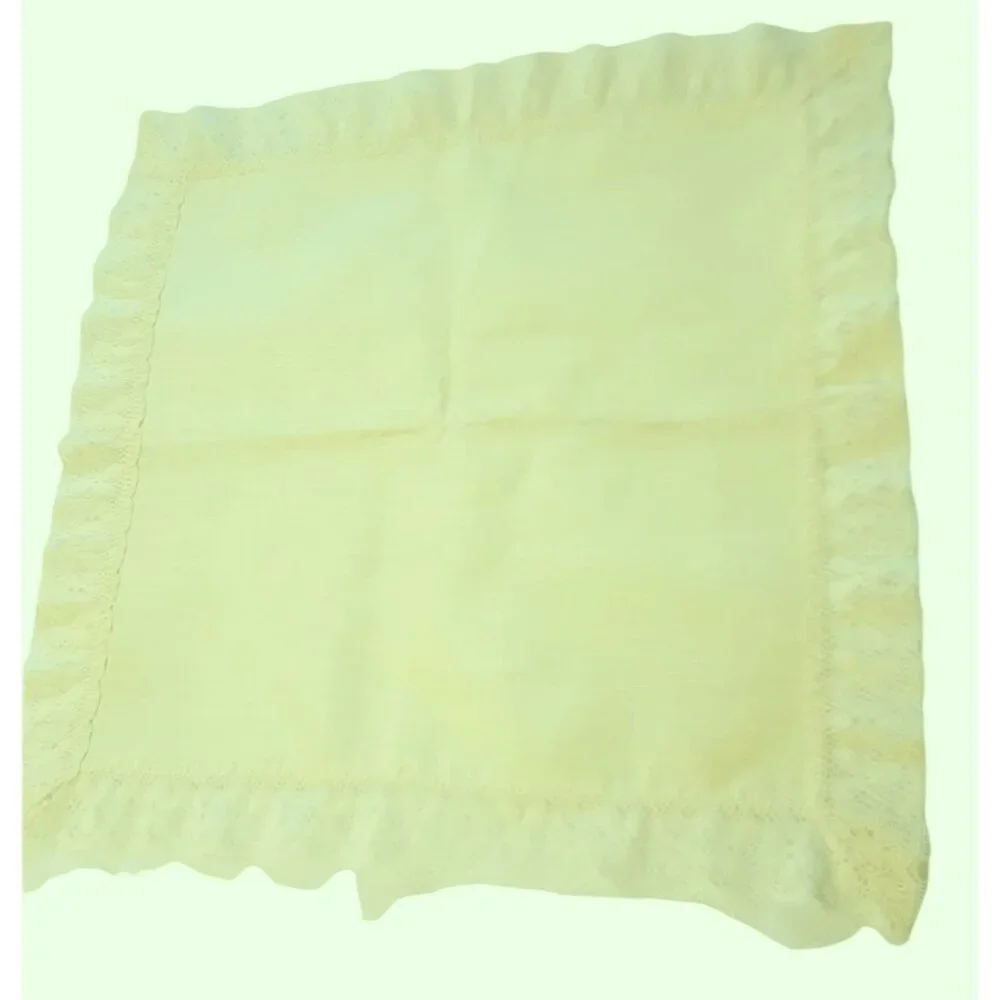 Set of 4 Vintage Lace Trim Linen Cloth‎ Napkins Pale Yellow 16